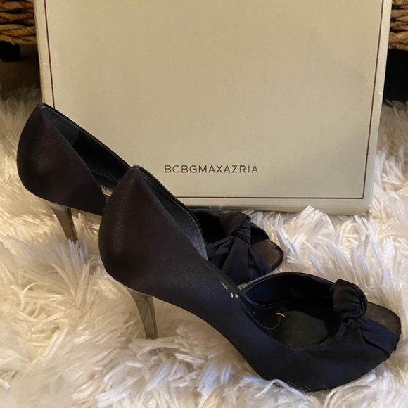 BCBG Maxazria Black Satin Bow Heels - Picture 2 of 5